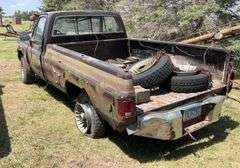 Chev 3/4 ton truck, 4x4, brown.  Non-runner - no title/reg