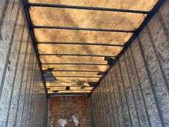 *** Wabash 28ft Dry van trailer, single axle; rear