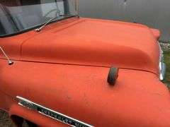 !!!!1958 Chevy Viking 40 Grain Truck, Single Axle, Chevy 327 V8 Gas, 12' St