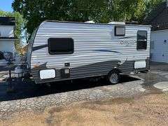 2018 Springdale by Keystone Mini Model SM1750 Single Axle Camper, Bumper Pu
