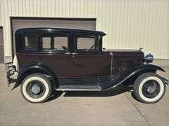 1930 Ford 4 Door Town Sedan, 105hp, '32 Grill, Model B Engine, Speed Head H
