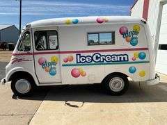 1962 International Metro Step Van Concession Truck, 116,294 miles showing,