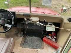 ***1993 Chevy School Bus, 27 Passenger, 4 Speed Au