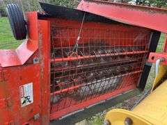 Westfield MK100-61 Swing Hopper Grain Auger, 10"x61', Double Auger Hopper, 