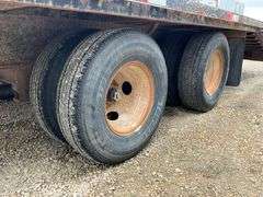 *** 2010 Loadmaster trailer, 32ft dual tandem axle