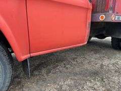 !!!!1958 Chevy Viking 40 Grain Truck, Single Axle, Chevy 327 V8 Gas, 12' St