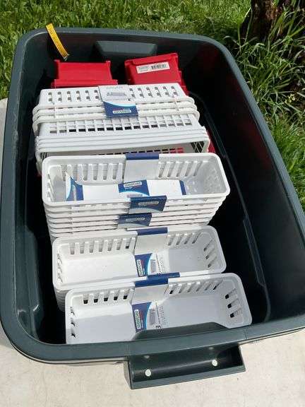 Tote of parts trays & narrow utility baskets