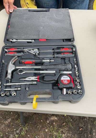 IWork 119pc home project tool set