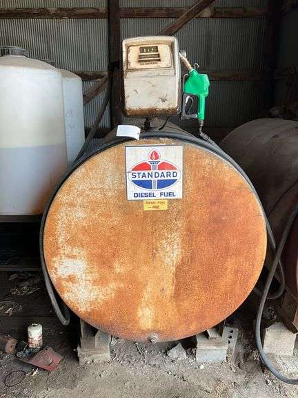 500 Gallon Fuel Barrel with Gas Boy Pump