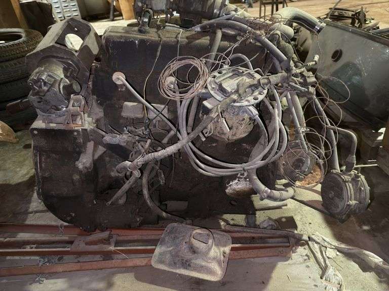 GM Industrial 4 Cylinder Engine, Is free