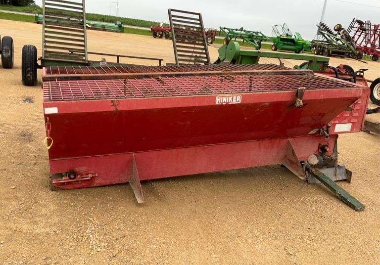 Hiniker Sander Unit for Pickup