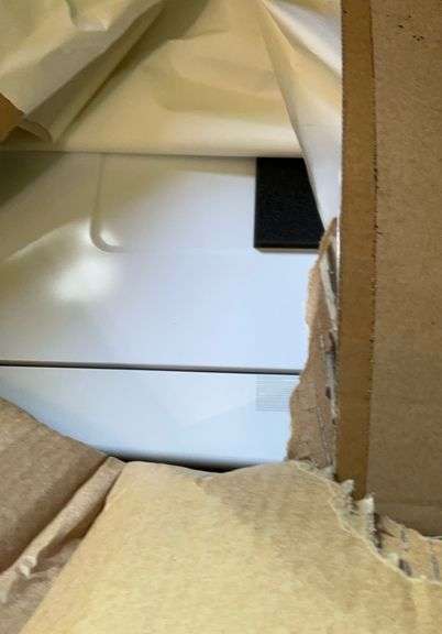 2 Samsung pedestals for washer & dryer