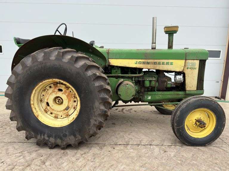 1959 John Deere 830 Diesel Standard Tractor, Electric Start,  Wide Front, P