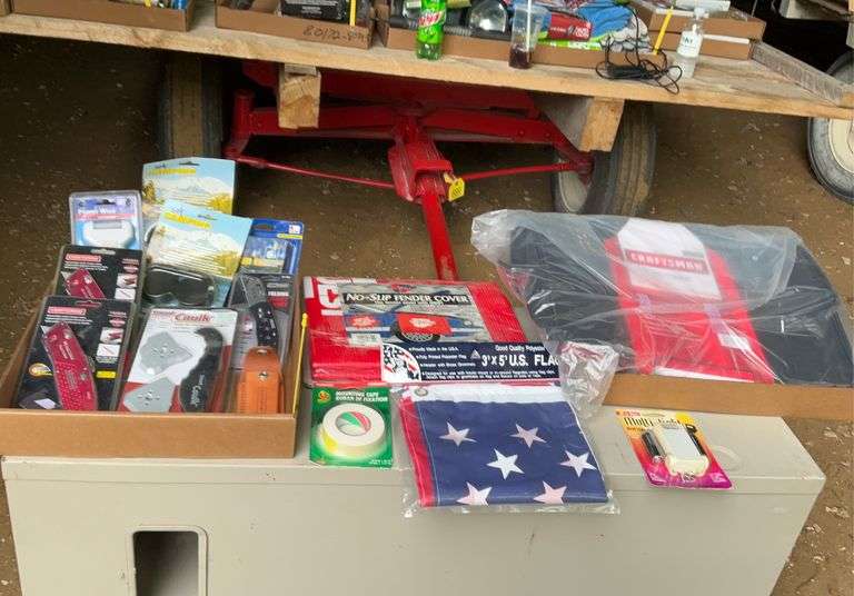 2 flats of flags, toolbox liner, tool bag, utility knives and misc.