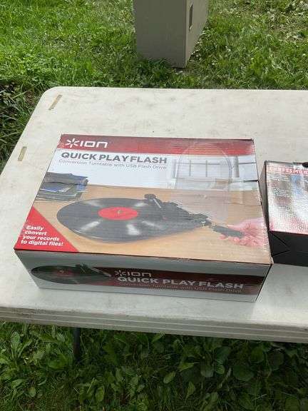 Craftsman 3D sander, ION quick play conversion turn table w/USB flash drive