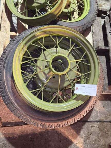 Ford Model T/A Parts -  Spoke wheels with three tires(Have been painted)(Un