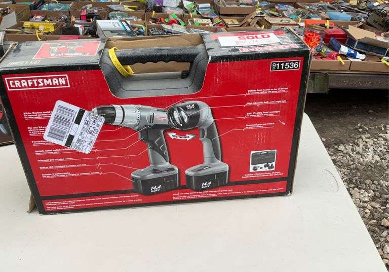 Craftsman 14.4V 3/8" drill driver & work light, new in box