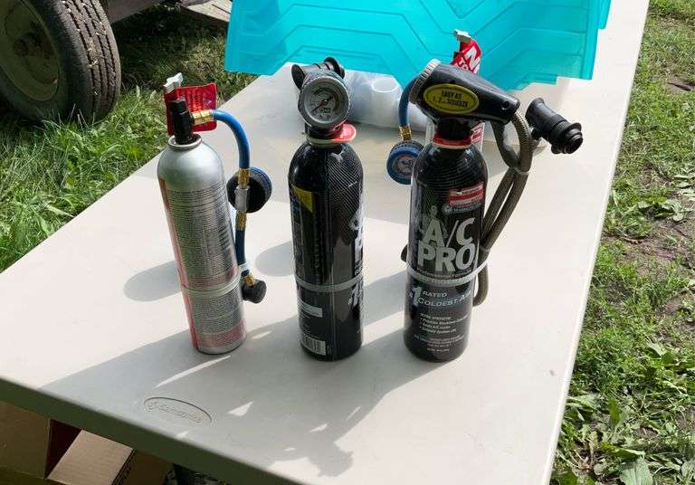 Box of AC refrigerant