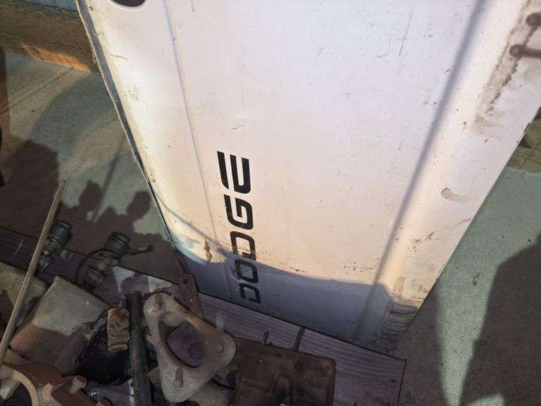 Dodge tailgate