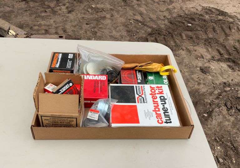 Flat of automotive parts, oil seals, fasteners