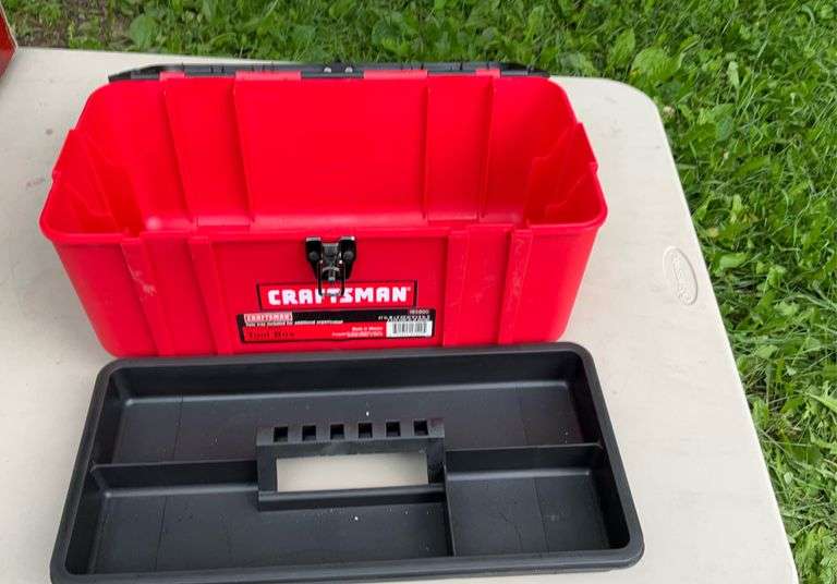 Craftsman 20" tool box