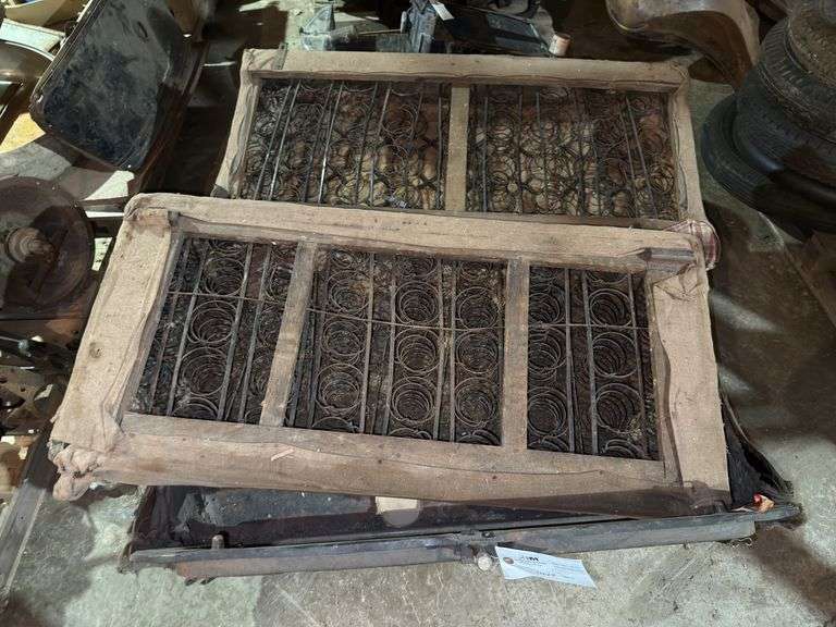 Ford Model T/A Seats, Need Repair