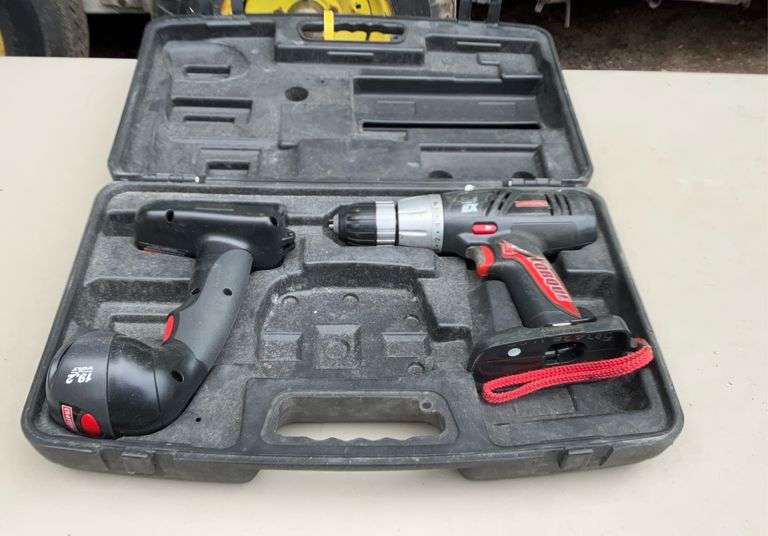 Craftsman drill driver  & flashlight, no battery