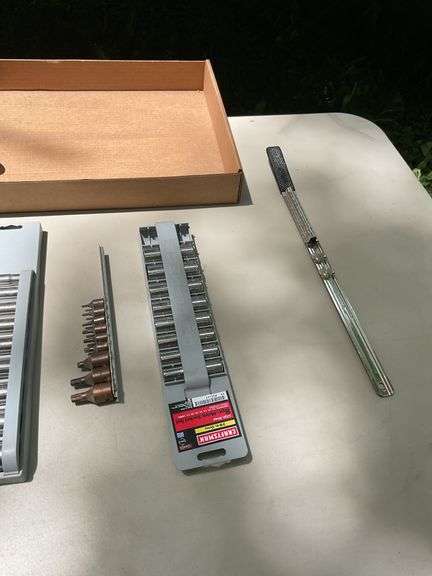 Flat of 3/8 sockets & ratchets