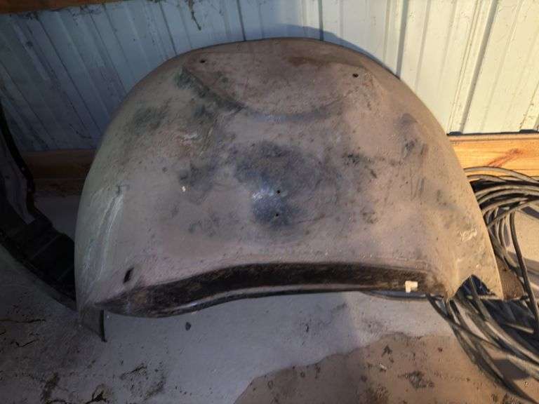 Fender And Inner Fender Well For Vintage Heavy Truck