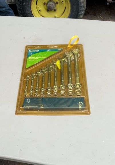 Companion 18pc wrench set, standard & metric