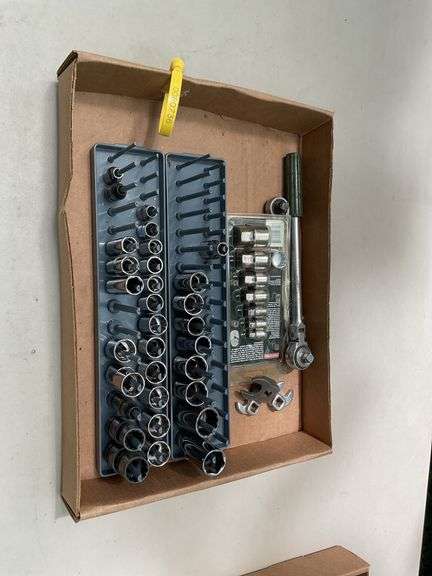 Flat of misc sockets & ratchets
