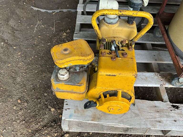 Briggs & Stratton Monarch Water Pump