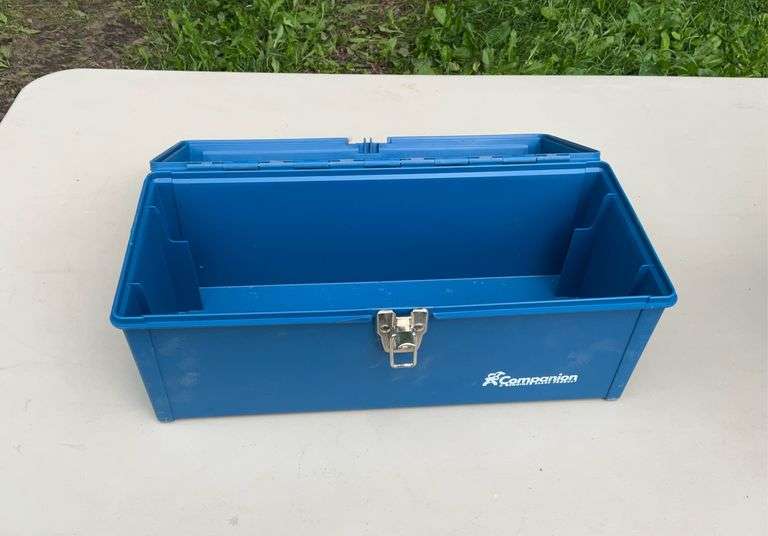 plactic tool box