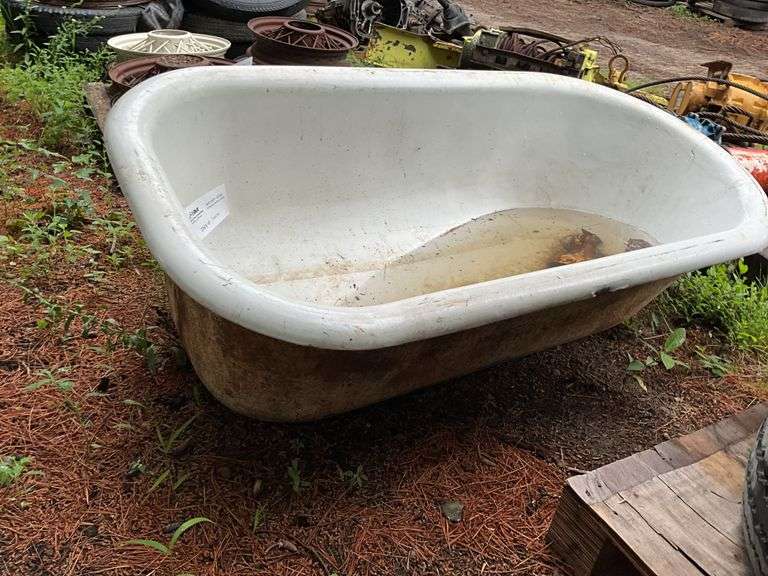 Cast Iron Claw Foot Tub, Some Damage