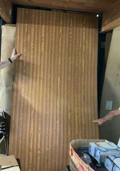 (9) 4x8 sheets of wood paneling