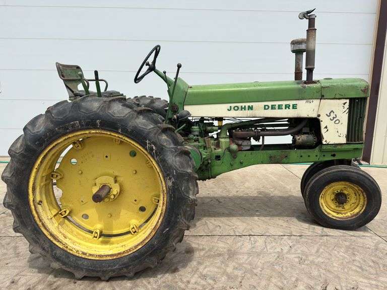 1960 John Deere 530 Gas Tractor, Roll-O-Matic Narrow Front, Electric Start,