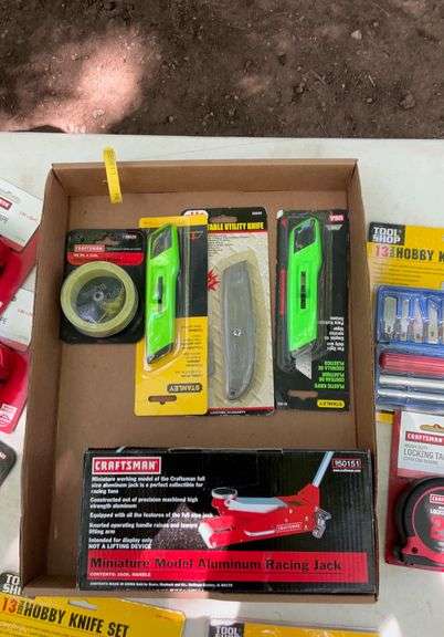 Craftsman aluminum mini jack, utility knife , tape measure