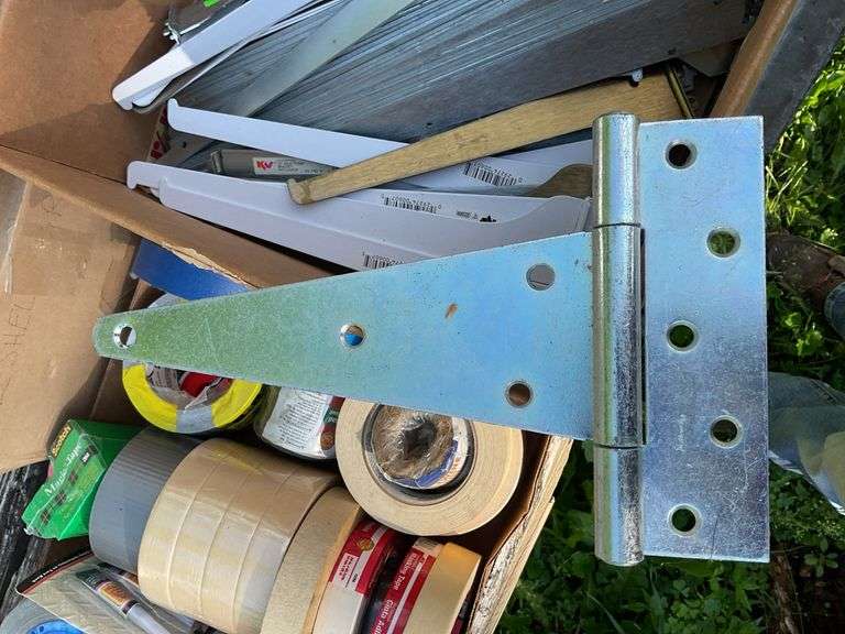 Flat of misc brackets & 4 wall cabinet brackets