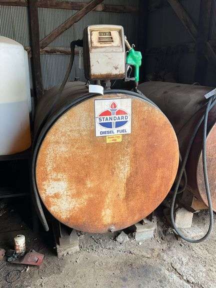 500 Gallon Fuel Barrel with Gas Boy Pump