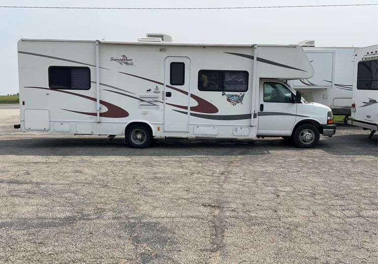 ***2006 Chev Express Motorhome, GM Chassis, 32ft; 