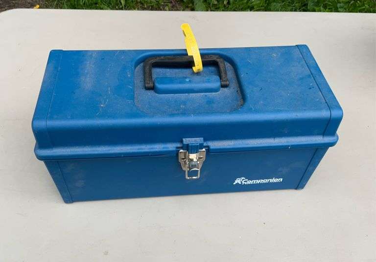 plactic tool box