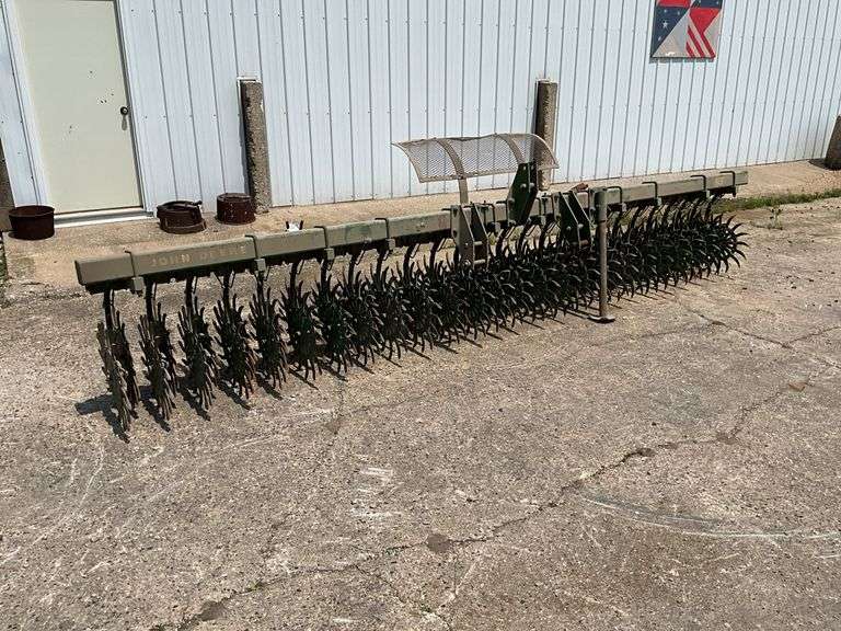 John Deere 400 Rotary Hoe, 15', 3pt., Stone Guard, Good Cups