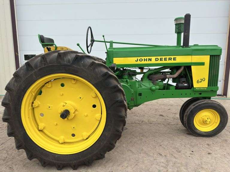 1958 John Deere 620 Gas Tractor, Restored, Electric Start, Power Steering, 