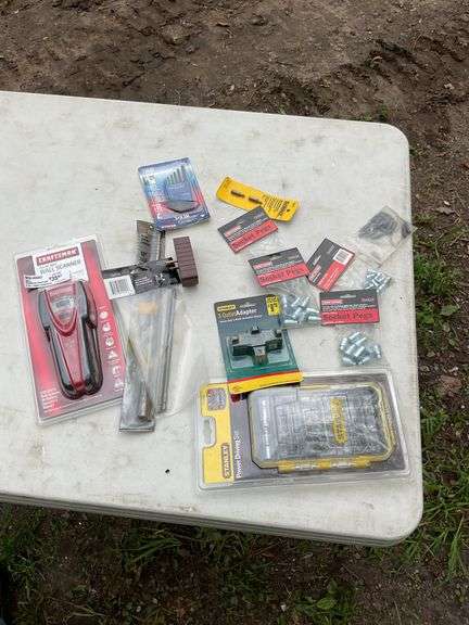 Flat of wall scanner, driver bits, & misc