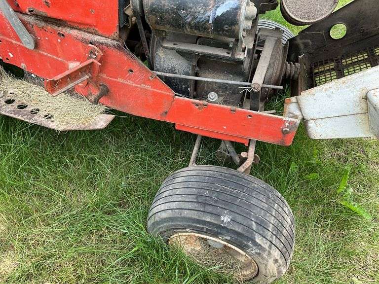 Simplicity 3416H Lawn Tractor, Motor is Free, Hydro, Wheel Weights, No Deck