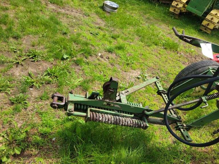 John Deere 2x14" Pull Type Plow, Hydraulic Lift, Coulters