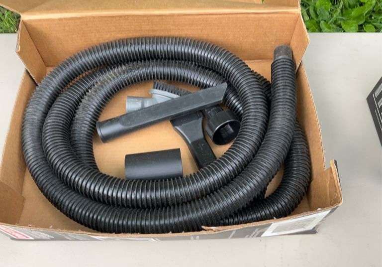 Craftsman 5pc 1 1/4" vacuum attachments