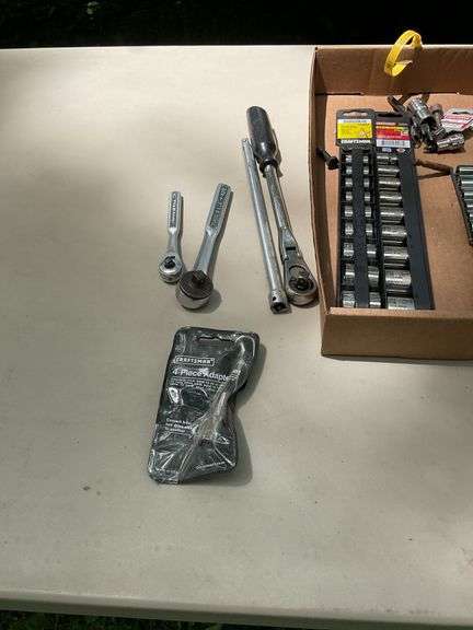 Flat of craftsman 3/8 & 1/4 ratchets & sockets