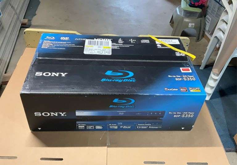 Sony blue ray disc/ dvd player