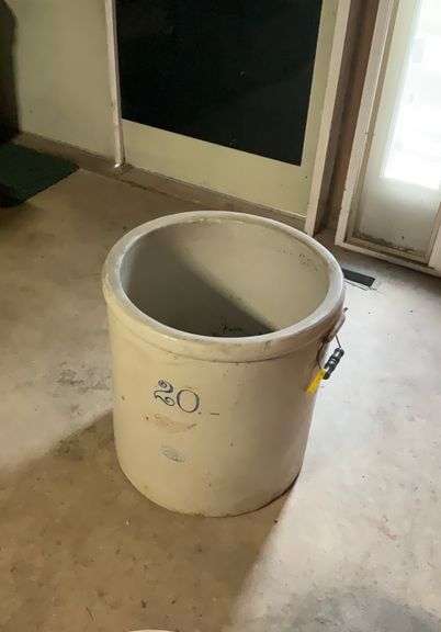 20 gal redwing crock
